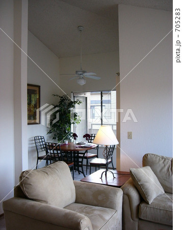 カリフォルニアのアパート カリフォルニアのアパート 705283