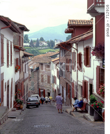 サンジャン・ピエ・ド・ポール旧市街の町並み 712916