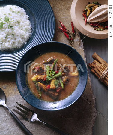 タイ風牛肉カレー 722381