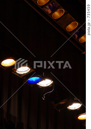 ステージの照明 735459