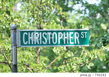 CHRISTOPHER ST CHRISTOPHER ST 740283