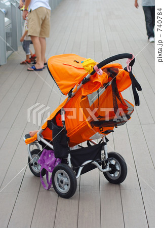 送迎デッキのベビーカー 送迎デッキのベビーカー 740784