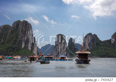 世界遺産 ベトナムのハロン湾 世界遺産 ベトナムのハロン湾 743427
