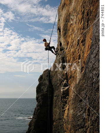 島根半島でのフリークライミング 島根半島でのフリークライミング 744801