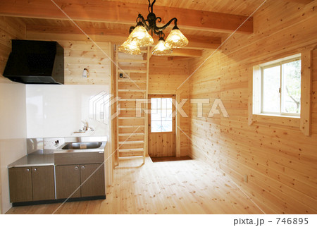 木の家 木の家 746895