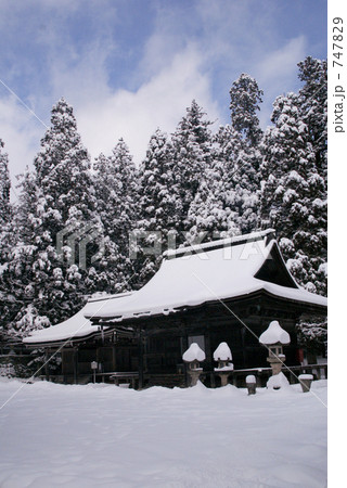 雪の高野山・准胝堂 雪の高野山・准胝堂 747829