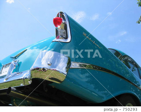 青い空と青い車 青い空と青い車 750293