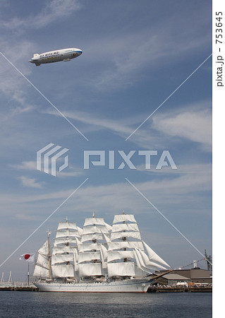 飛行船と海王丸 飛行船と海王丸 753645