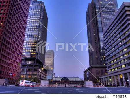 東京駅　 756653