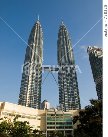 ペトロナスツインタワー 758328