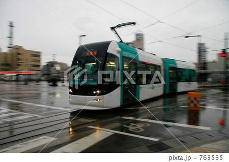 富山路面電車・ポートラム 763535
