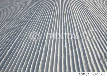 スキー場のピステンバーン 764078