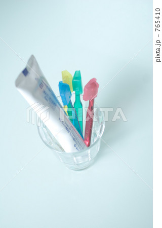 カラフル歯ブラシ 765410