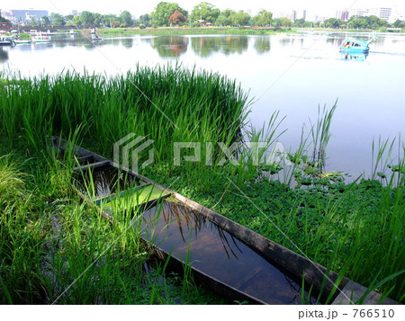 江津湖と廃船 江津湖と廃船 766510