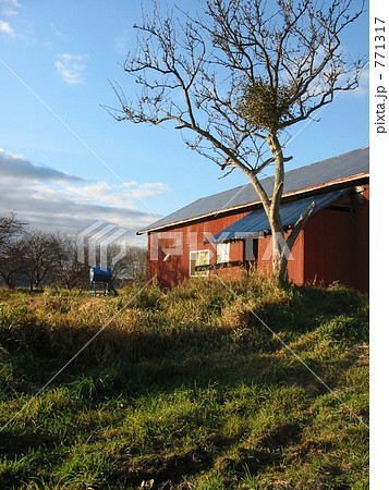 ある日の農村 771317