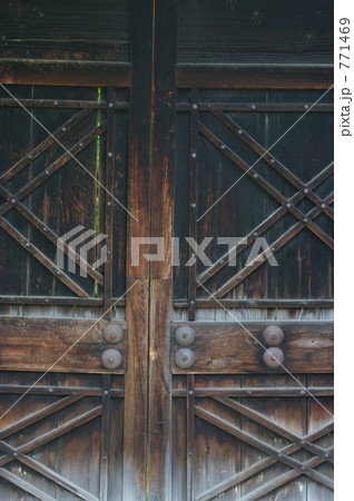 重厚な門 重厚な門 771469