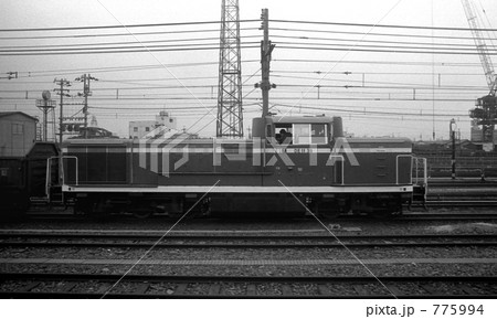 鉄道　国鉄：DE11 機関車　大宮貨物操車場　1980年 775994