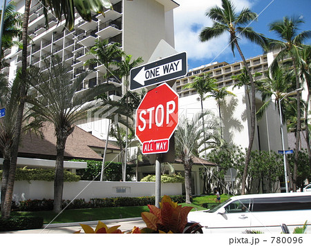 Waikiki 780096