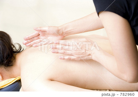 782960