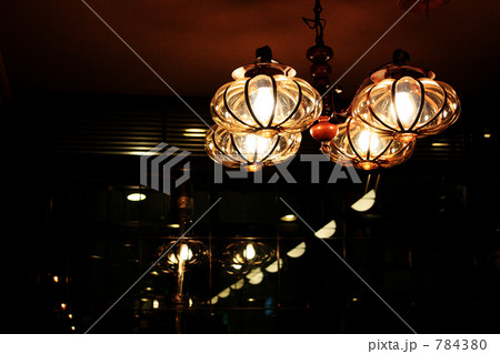 シャンデリア 784380