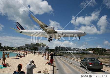 セントマーチン プリンセスジュリアナ国際空港の写真素材