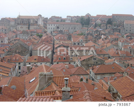 ドゥブロブニクの赤い街並み 793867