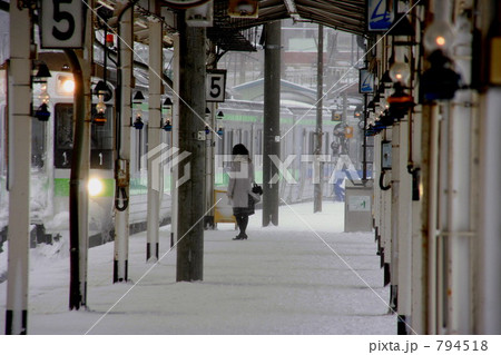 冬の小樽駅 冬の小樽駅 794518