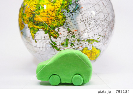 エコカーイメージ（エコカーと地球） 795184