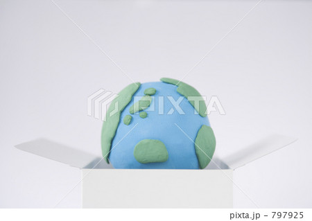 797925