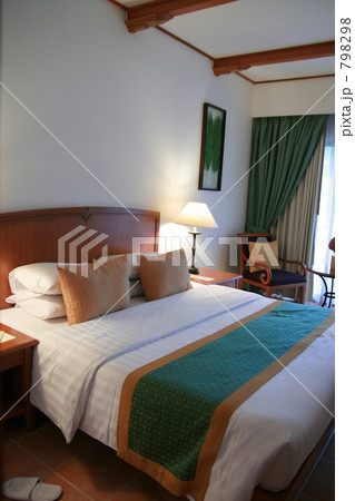 ベッドルーム 798298