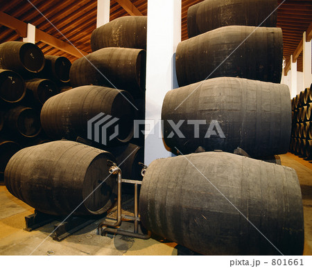 スペイン・へレスのシェリー樽貯蔵庫 スペイン・へレスのシェリー樽貯蔵庫 801661