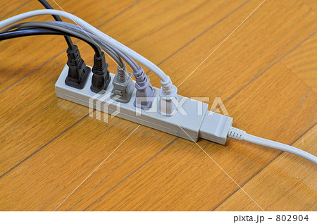 たこ足配線 802904