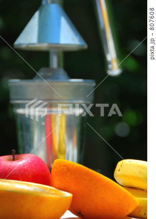 フルーツ絞り 807608