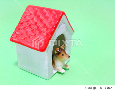 おもちゃの犬小屋の写真素材 813362 Pixta