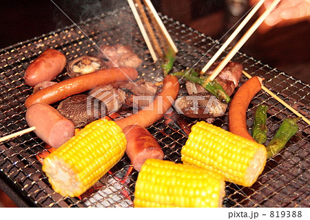 ＢＢＱイメージ（わいわい食事） 819388