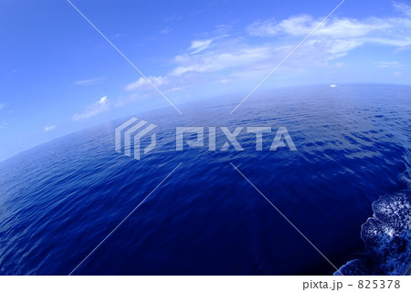 825378