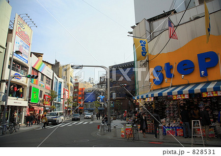 大阪・ミナミのアメリカ村 828531