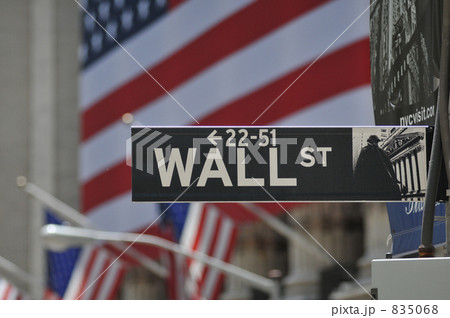 WALL ST 835068