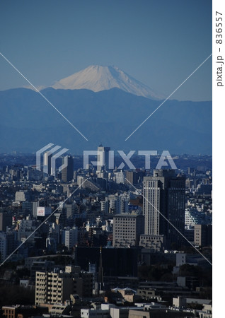 東京タワー展望台からの富士山の遠景 東京タワー展望台からの富士山の遠景 836557