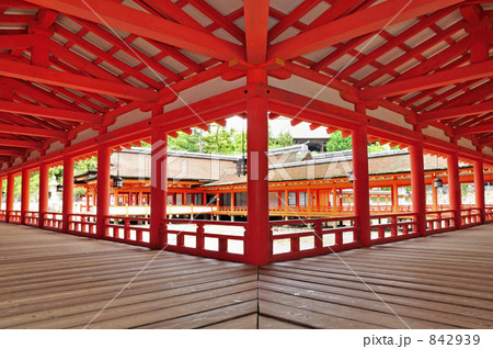 厳島神社 回廊の写真素材