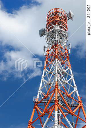844202