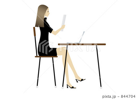 書類をまとめる女性 844704