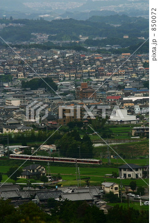 二上山ふるさと公園より香芝市・葛城市を望む 850072
