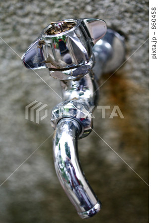 水道の蛇口 水道の蛇口 860458