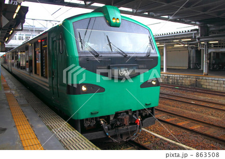 863508