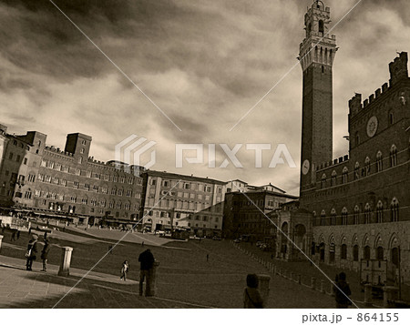 シエナ・カンポ広場（セピア） 864155