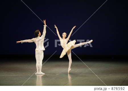 ＜眠れる森の美女＞より　オーロラのＶａ 876592