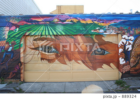 Mural in San francisco ! 889324