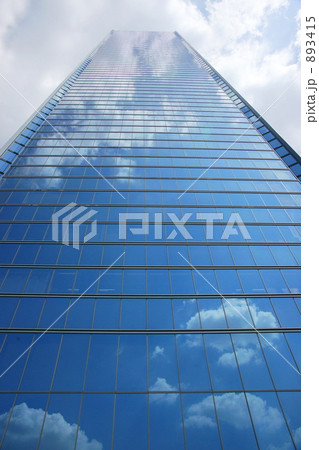 クリスタルタワー 893415