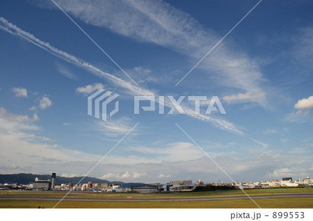 大阪空港の空 899553